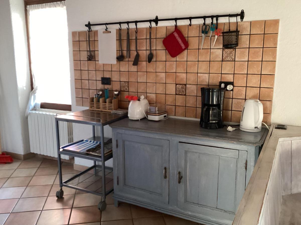 Cà dei Casài apartment, lago di Garda e relax. Gaino Exterior foto